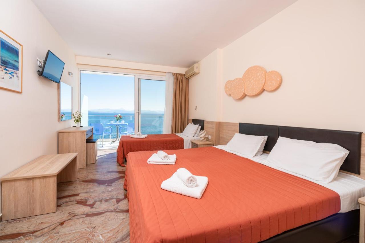 Corfu Maris Bellos Benitses  Exterior photo