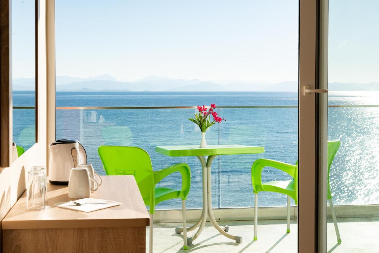 Corfu Maris Bellos Benitses  Exterior photo